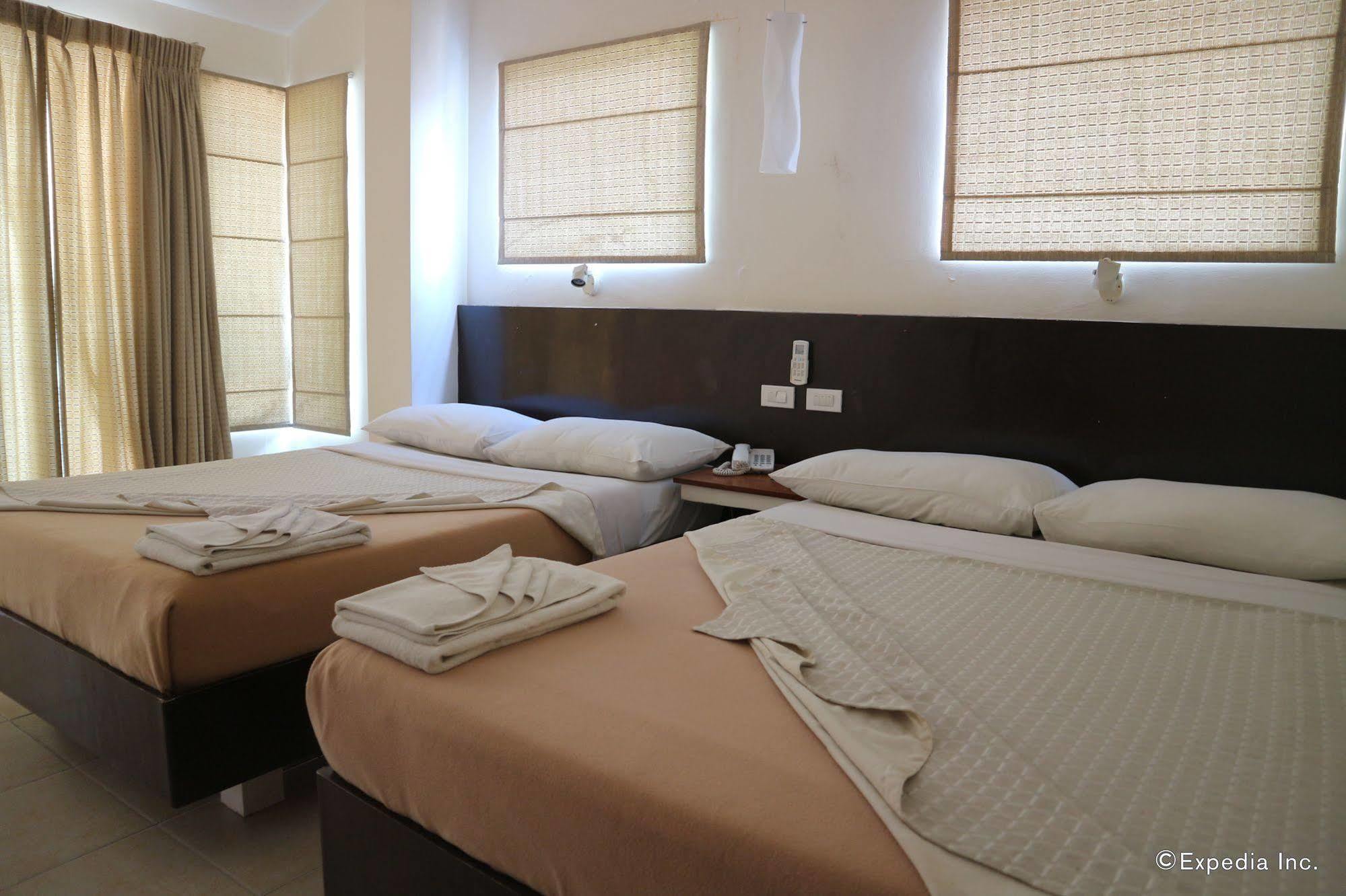 Signature Boracay South Beach Manocmanoc Kültér fotó
